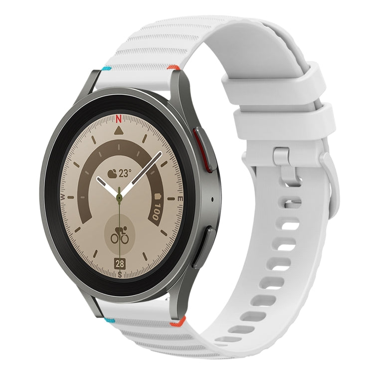 سوار ساعة سيليكون مخيط بنقاط متموجة 20 مم، لساعة Samsung Galaxy Watch 5 مقاس 40 / 44 مم، لساعة Samsung Galaxy Watch 5 Pro مقاس 45 مم، لساعة Samsung Galaxy Watch 4 مقاس 40 / 44 مم، لساعة Samsung Galaxy Watch 4 Classic مقاس 42 / 46 مم