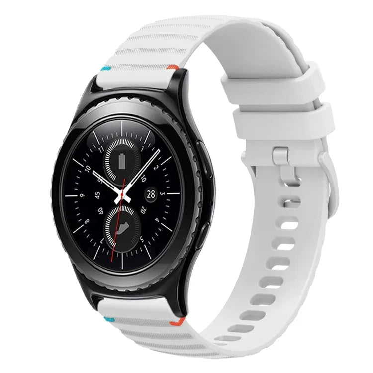 سوار ساعة سيليكون 20مم بنمط منقط ومموج مخيط، لساعات Samsung Galaxy Watch 42مم، لساعات Samsung Gear S2 Classic