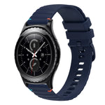 سوار ساعة سيليكون 20مم بنمط منقط ومموج مخيط، لساعات Samsung Galaxy Watch 42مم، لساعات Samsung Gear S2 Classic