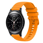 سوار ساعة سيليكون 20مم بنمط منقط ومموج مخيط، لساعات Samsung Galaxy Watch 42مم، لساعات Samsung Gear S2 Classic