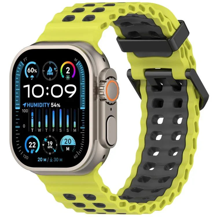 سوار ساعة سيليكون ثنائي اللون ذو صفين من الثقوب بتصميم المحيط، لساعات Apple Watch بمقاسات 46مم / 49مم / 45مم / 44مم