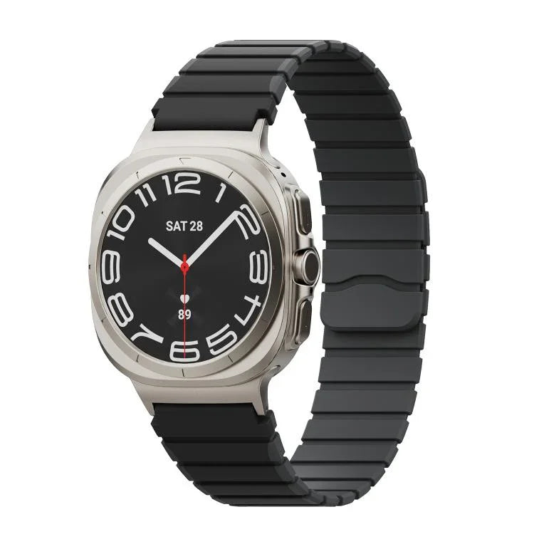 سوار ساعة سيليكون مغناطيسي بلونين، لساعات Samsung Galaxy Watch Ultra مقاس 47مم / Ultra 2025