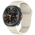 سوار ساعة سيليكون بنمط نقاط مع إبزيم إطلاق، لساعات Samsung Galaxy Watch8 / Watch8 Classic