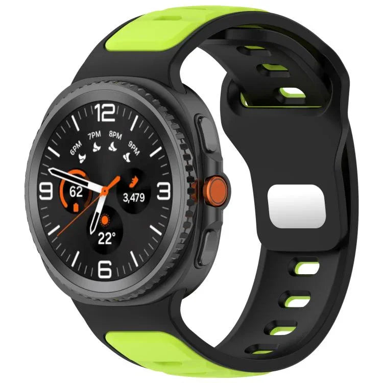 سوار ساعة سيليكون بلونين مع إبزيم عكسي، لساعات Samsung Galaxy Watch8 / Watch8 Classic