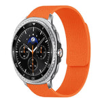 سوار ساعة سيليكون مغناطيسي ناعم بنقشة قشرة الليتشي، لساعات Samsung Galaxy Watch Ultra 47mm / Ultra 2025، وSamsung Galaxy Watch8 / 8 Classic