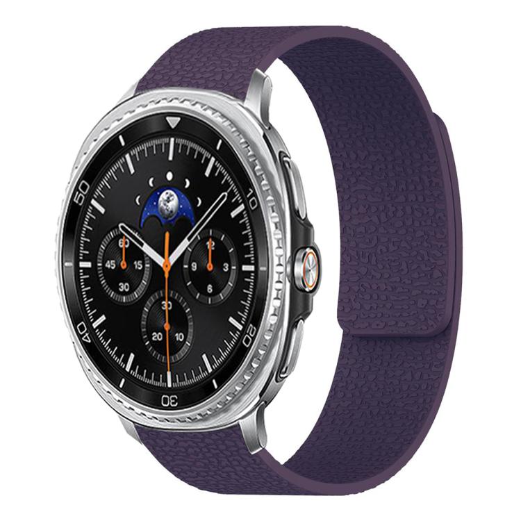سوار ساعة سيليكون مغناطيسي ناعم بنقشة قشرة الليتشي، لساعات Samsung Galaxy Watch Ultra 47mm / Ultra 2025، وSamsung Galaxy Watch8 / 8 Classic