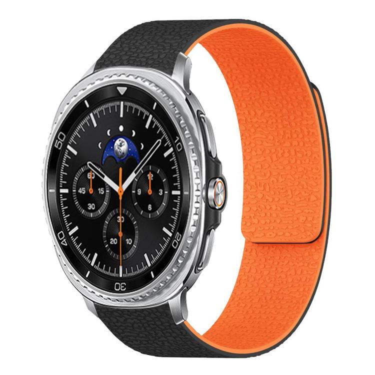 سوار ساعة سيليكون مغناطيسي ناعم بنقشة قشرة الليتشي، لساعات Samsung Galaxy Watch Ultra 47mm / Ultra 2025، وSamsung Galaxy Watch8 / 8 Classic