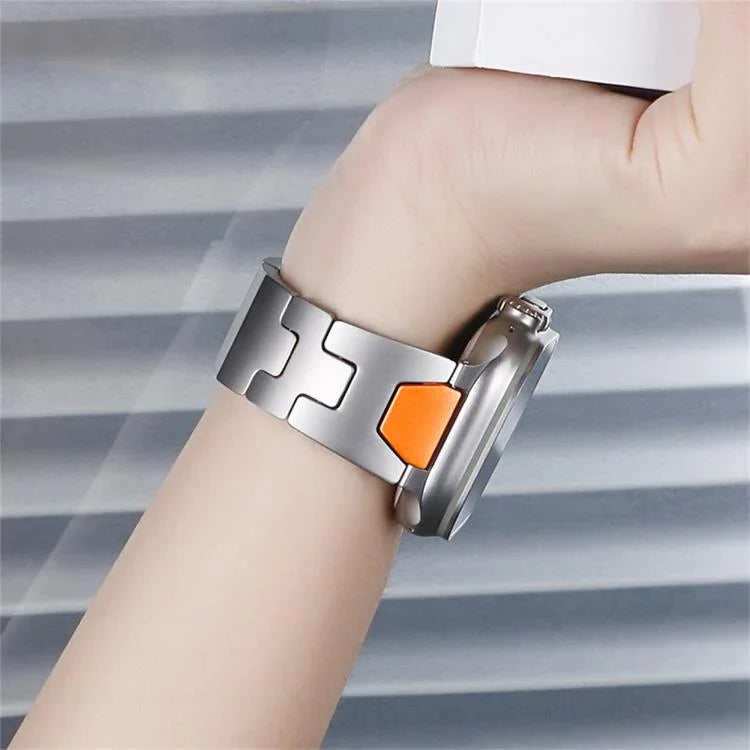 حزام ساعة من الفولاذ المقاوم للصدأ مع إبزيم فراشة سريع الفتح على شكل H، لسلسلة Apple Watch مقاسات 44مم / 45مم / 46مم / 49مم، لسلسلة Apple Watch مقاسات 42مم / 41مم / 40مم / 38مم