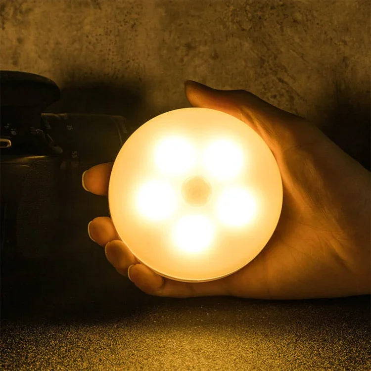 مصباح طاولة بجانب السرير بتحكم ذكي بإستشعار جسم الإنسان LED، بطارية، قابل لإعادة الشحن