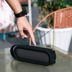 غطاء حماية سيليكون لمكبر صوت Beats Pill +، أسود، رمادي فاتح