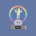 مكبر صوت TWS بلوتوث مع إضاءة RGB بتقنية التعليق المغناطيسي على شكل رائد فضاء Y-558، الطراز: ذهبي أساسي، فضي أساسي، ذهبي بنموذج ساعة، فضي بنموذج ساعة، ذهبي مع شحن لاسلكي، فضي مع شحن لاسلكي