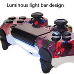 لوحة تحكم ألعاب لاسلكية PS4 مع بلوتوث وشريط إضاءة، مقبض ألعاب مزدوج الاهتزاز، ألوان أبيض، أسود، أحمر، أزرق، أخضر، وردي، حروف، خطوط، شبح النار، كرتون، هالك، هيكل عظمي، تروس، برق، لهب، سحابة، انفجار، حبيبات خشب، نجمة حمراء