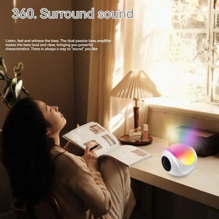 مكبر صوت بلوتوث صغير SY-688 TWS مع إضاءة RGB ملونة، SY-688 أبيض